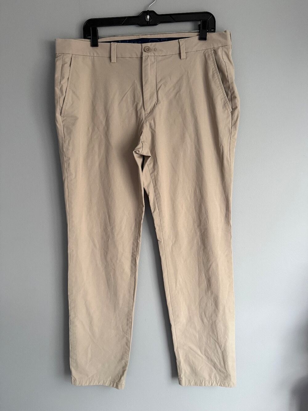 Vineyard Vines Performance Men's 36x32 Khaki Chino Pants Preppy Americana